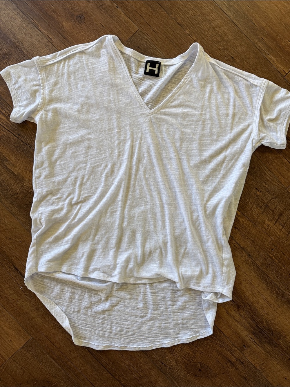 H by Bordeaux White V-Neck Slub Short Sleeve Tee